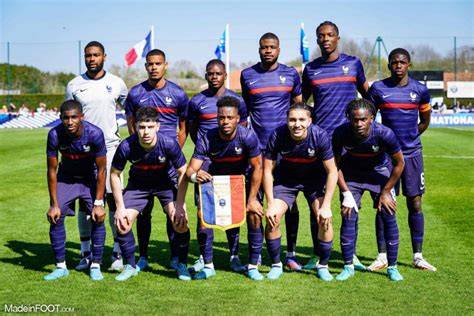 Équipe de France U19 2016 avec Clément Michelin