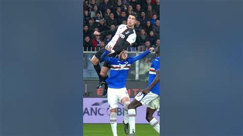 Cristiano Ronaldo but de la tête