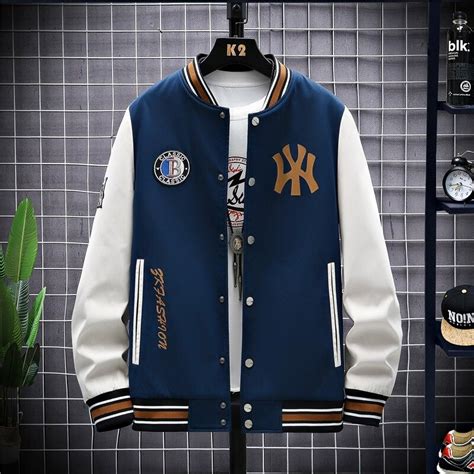 Entretien d'un blouson baseball