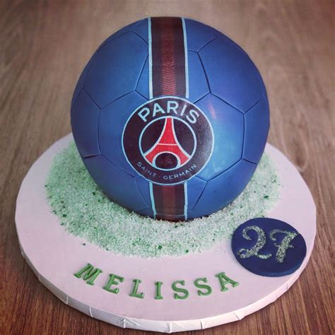 Gâteau ballon de foot PSG