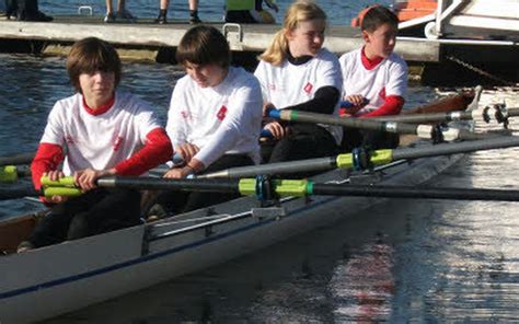 Jeunes rameurs
