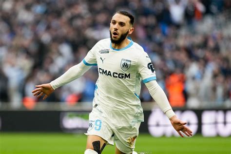 Joueurs de Marseille célébrant un but