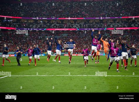 L'équipe de France célébrant une victoire
