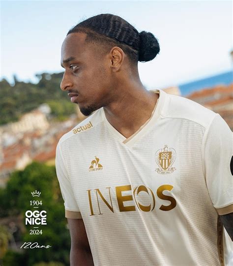 Le nouveau maillot third de l'OGC Nice