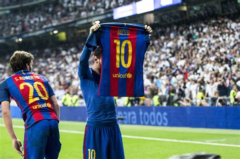 Lionel Messi avec le maillot du FC Barcelone