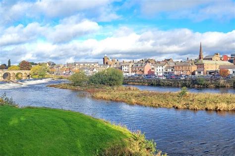 Main de Dumfries