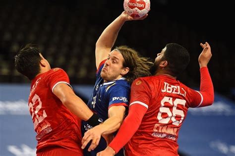 Match de handball entre la France et la Tunisie