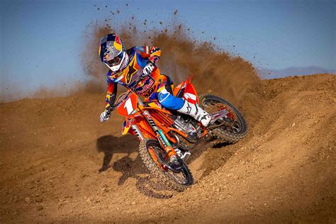 Moto-cross