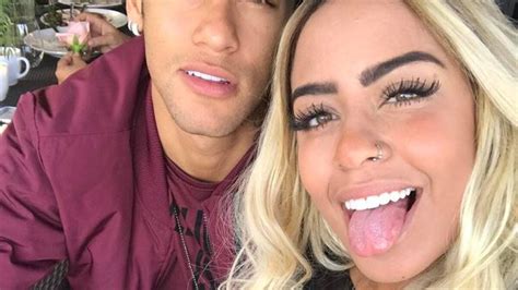 Neymar et sa soeur Rafaella
