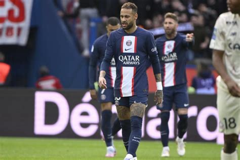 Neymar lors de son premier match avec le PSG