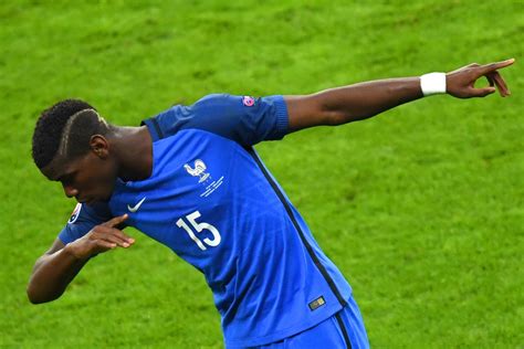 Paul Pogba et le Dab