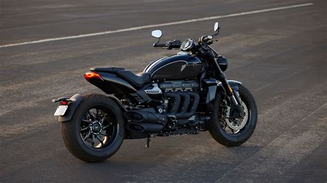 Pneus recommandés pour Triumph Rocket III