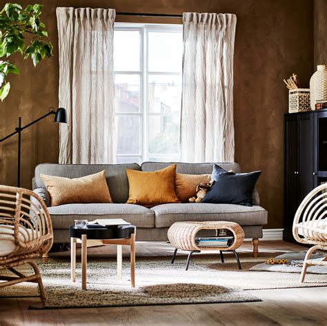 Salon meublé avec des meubles IKEA