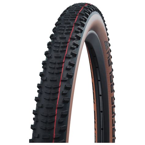 Schwalbe Racing Ralph sur terrain boueux